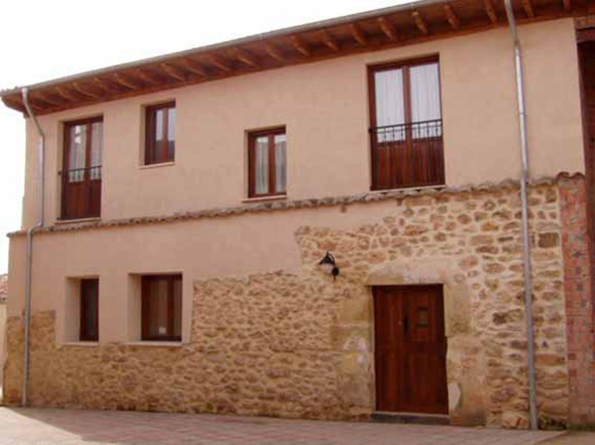 Hotel Rural Fuente Del Val Pradanos de Ojeda Екстер'єр фото